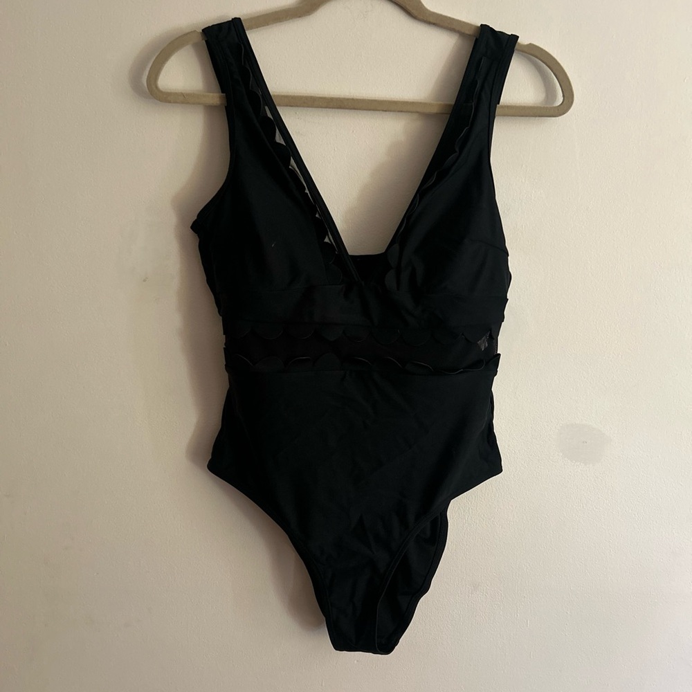 Cupshe Deep Cut Mesh Panel Bathing Suits
